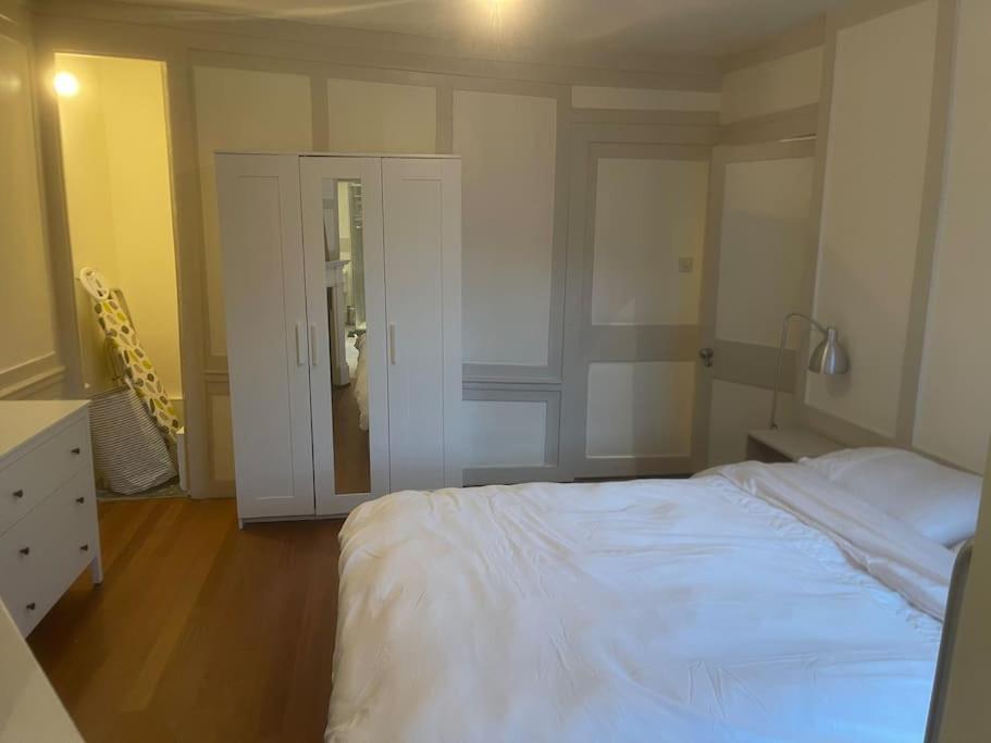 Spacious 2 Bedroom Apartment In The Heart Of Soho. Londra Esterno foto